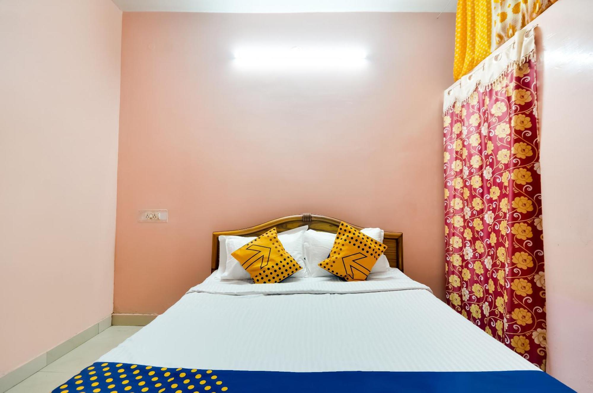 Hotel O Sri Murugan Lodge Coimbatore Dış mekan fotoğraf