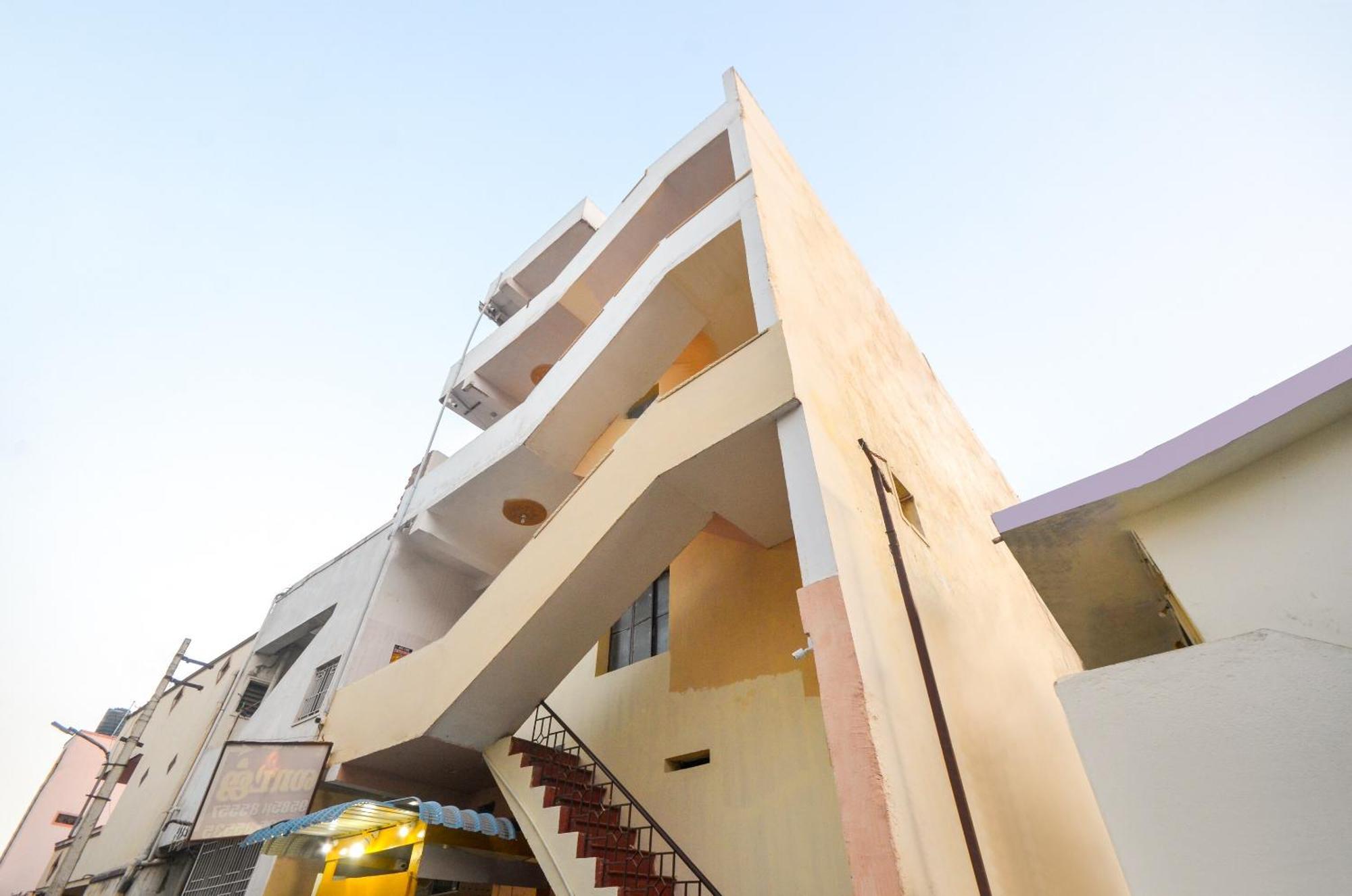 Hotel O Sri Murugan Lodge Coimbatore Dış mekan fotoğraf