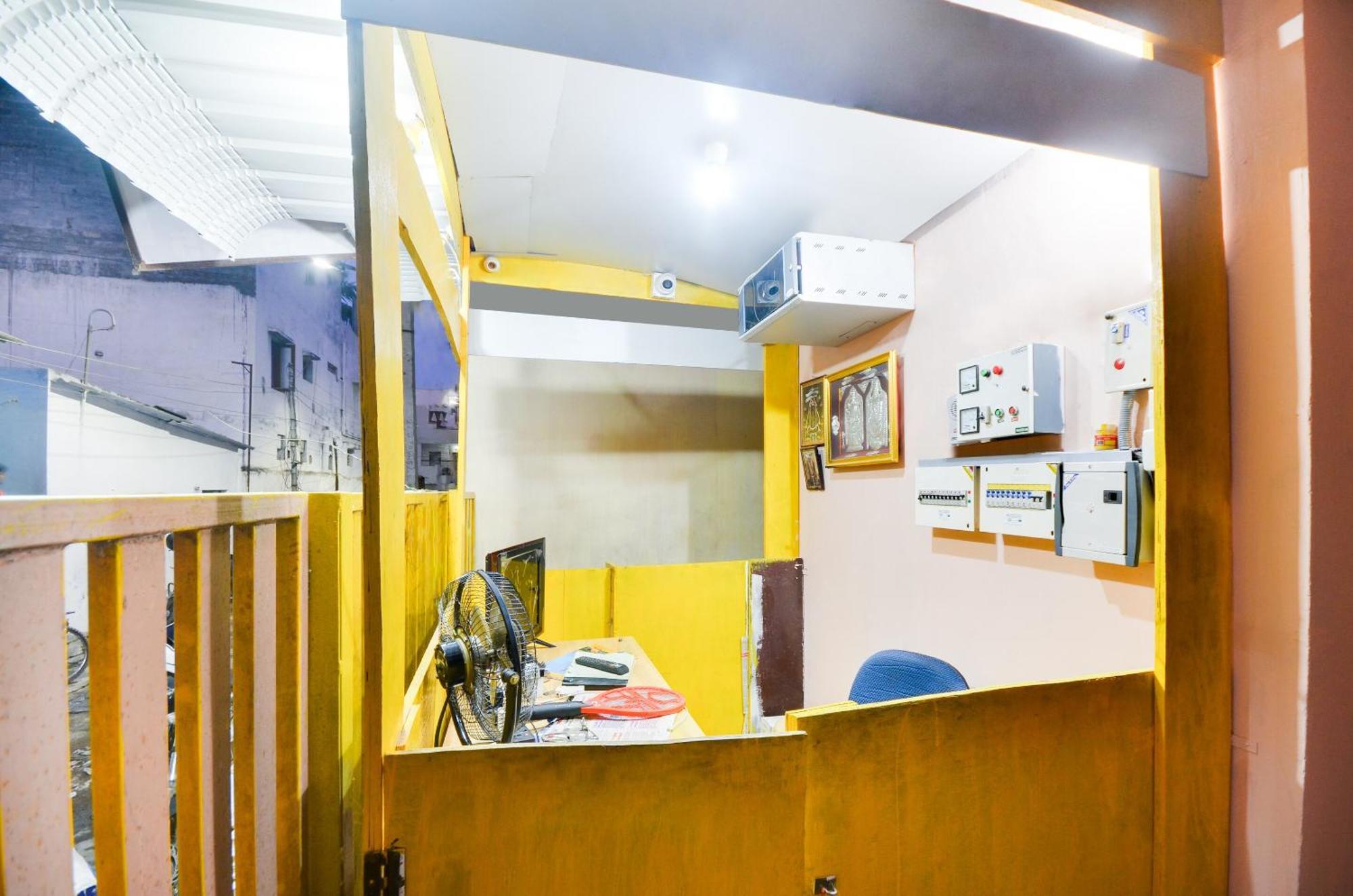 Hotel O Sri Murugan Lodge Coimbatore Dış mekan fotoğraf